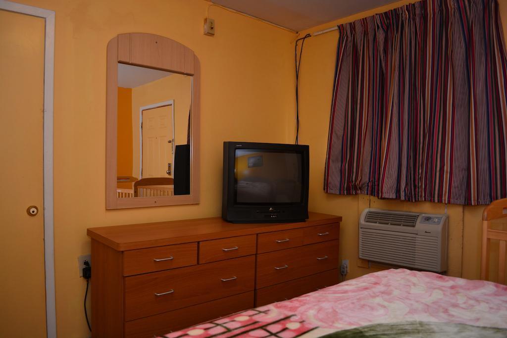 Everkleen Motel Downtown Сан-Антоніо Екстер'єр фото